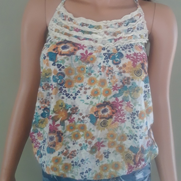 2/$15 - Floral and Lace Halter Top - Picture 4 of 6